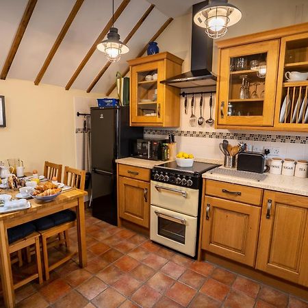 All Seasons Cottage Breaks Саксмундхэм Экстерьер фото